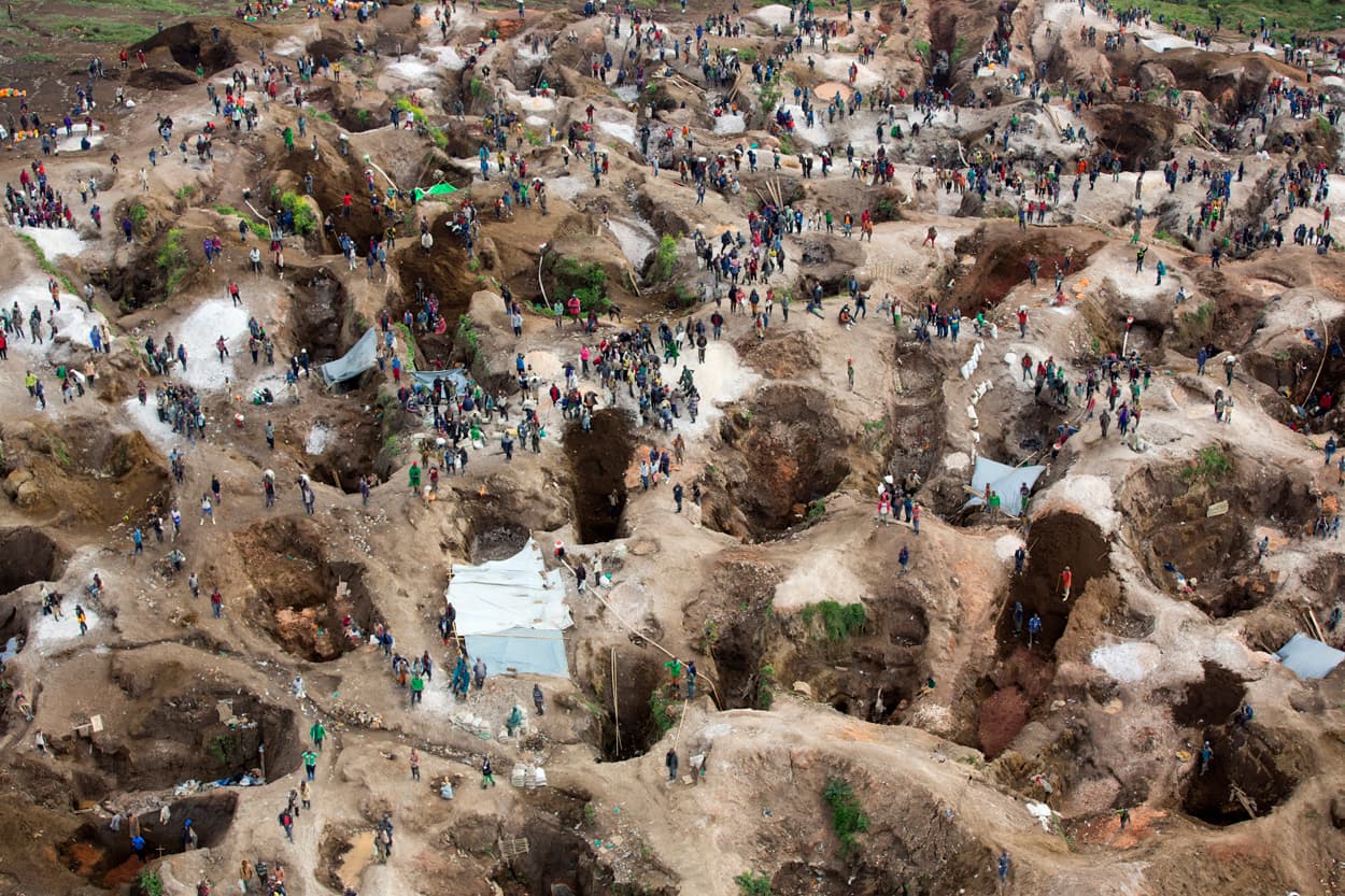 Peste 200 de morți în Congo după ce o mină s-a prăbușit peste muncitori